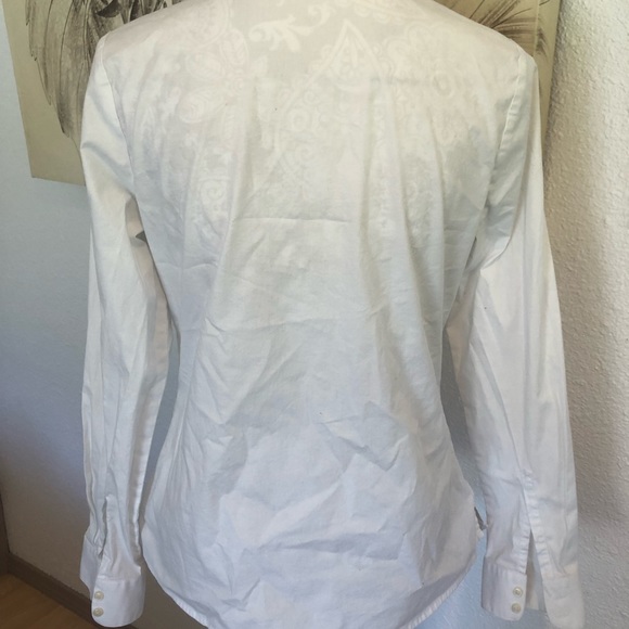 Outerbanks white blouse. Size medium - Picture 3 of 4